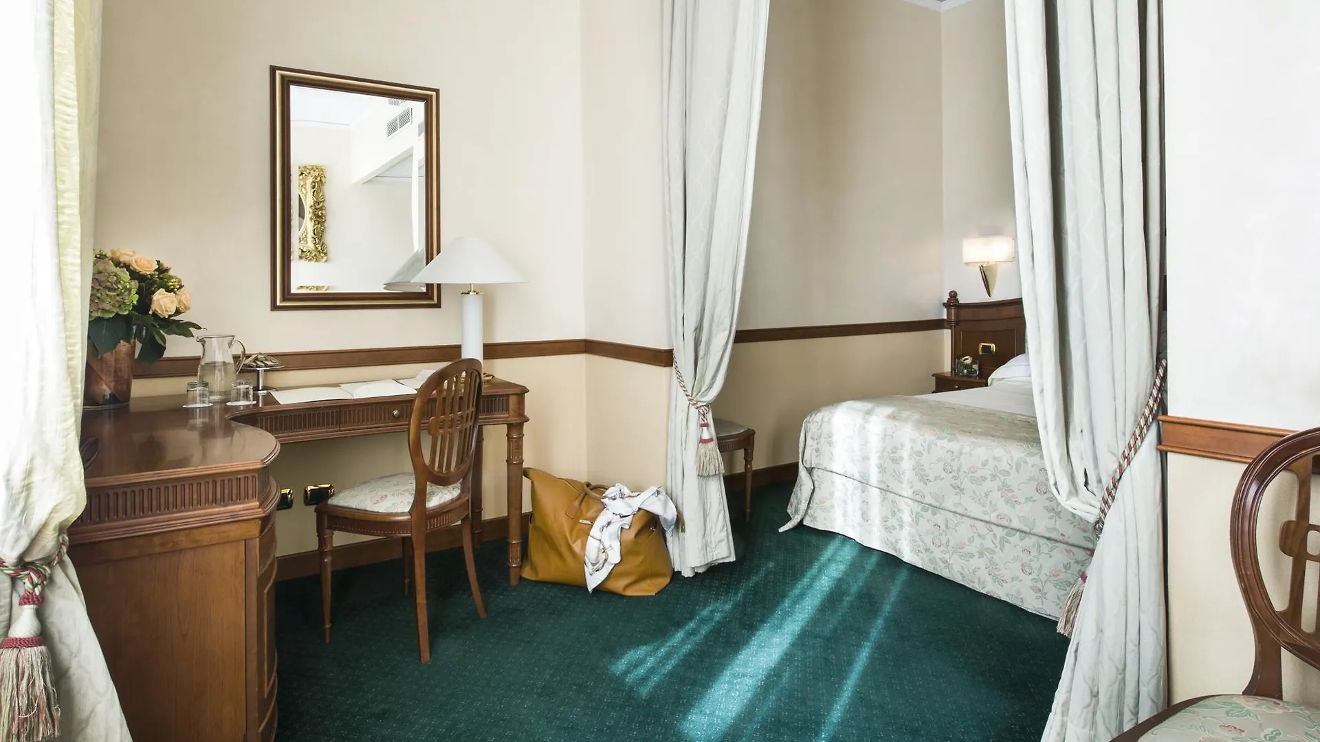 Hotel Degli Orafi Florence Italy