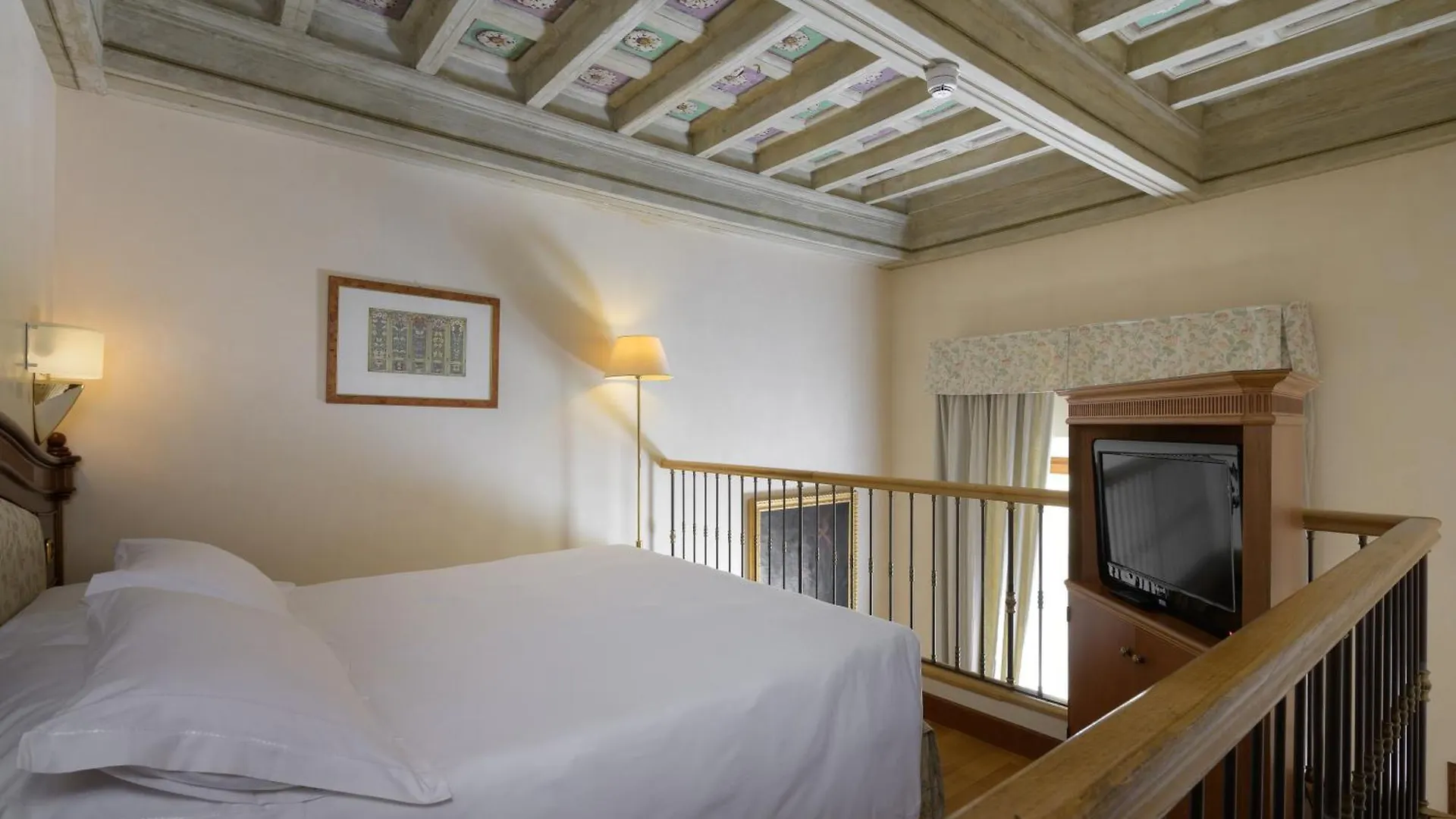 ****  Hotel Degli Orafi Florence Italy