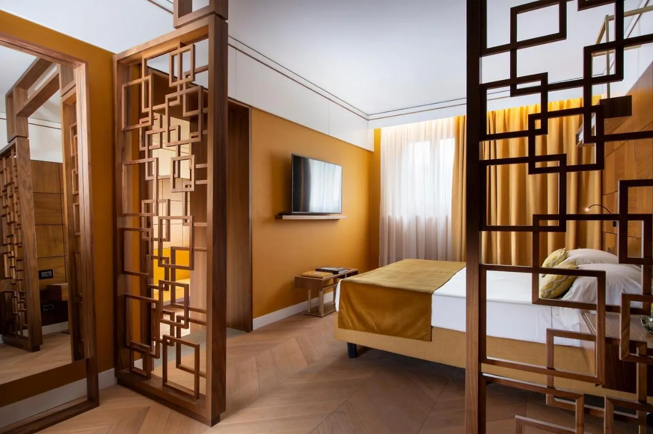 ****  Hotel Degli Orafi Florence Italy
