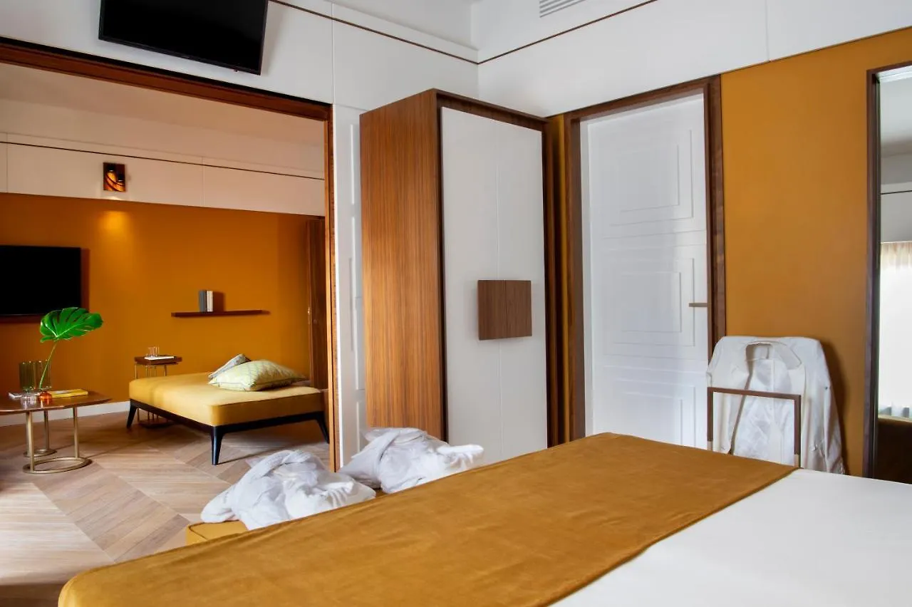 Hotel Degli Orafi Florence 4*,  Italy