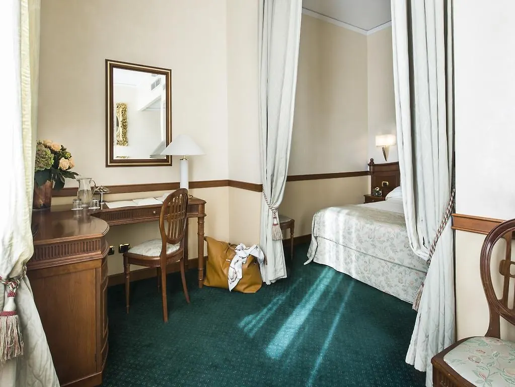 Hotel Degli Orafi Флоренция